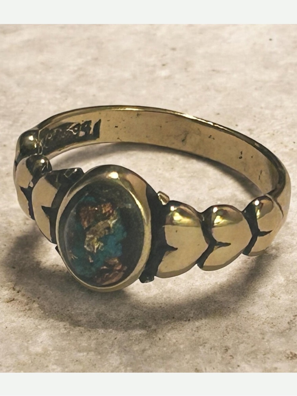 Vintage Stamped Heart Band Ring - Crushed Turquoise and Copper Stone.